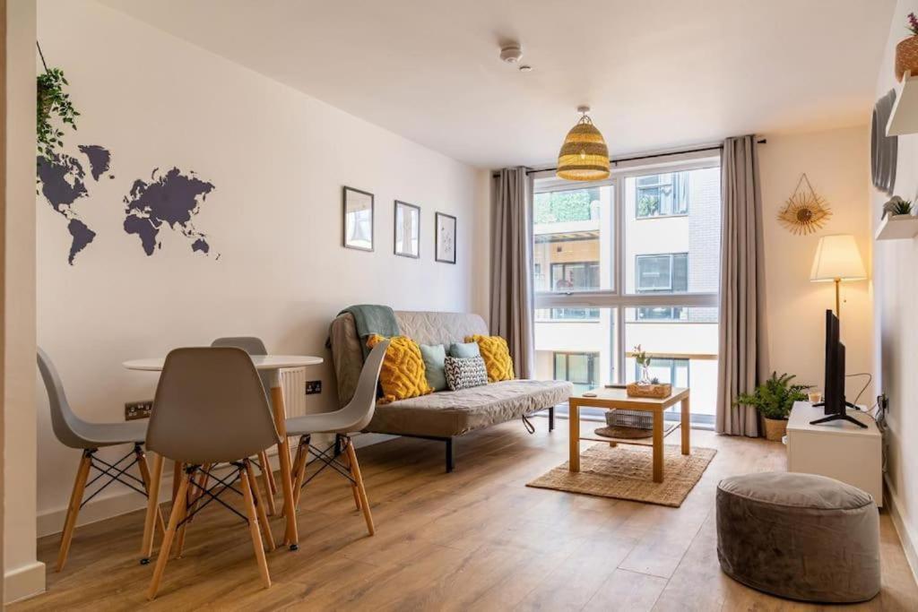 Natural Light City Center Pad เบอร์มิงแฮม ภายนอก รูปภาพ